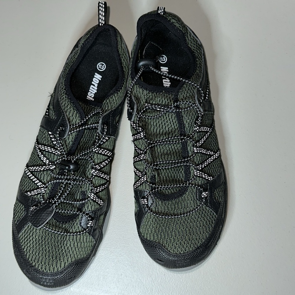 Northside Men's Cedar Rapids Hiking NEW, size 11.5, very comfy, last one!